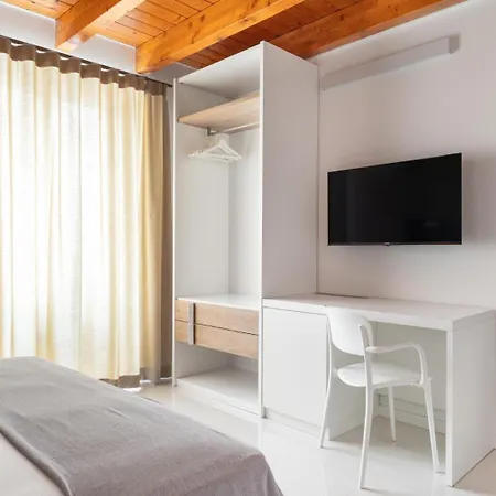 Πανσιόν La Terrazza Su Dante Παλέρμο