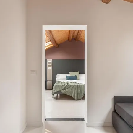 Πανσιόν La Terrazza Su Dante 4*