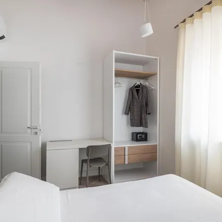 La Terrazza Su Dante Πανσιόν