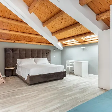 La Terrazza Su Dante Πανσιόν 4*