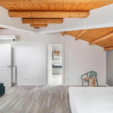 La Terrazza Su Dante Πανσιόν