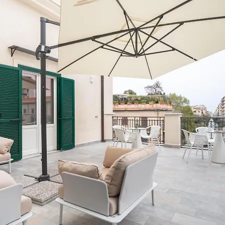 Pensión La Terrazza Su Dante Palermo